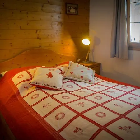 T2 Meuble Tourisme 3 Etoiles, Pied Des Pistes-parking Prive Avec Balcon Et Superbe Vue Daire